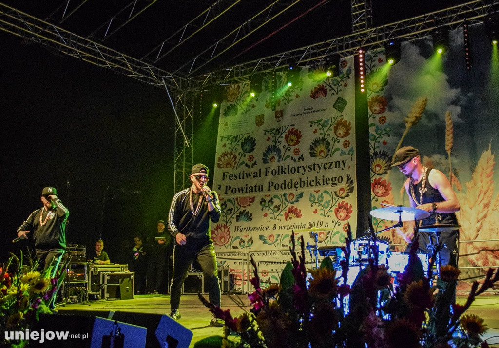 Koncert Łobuzy i Lider Dance