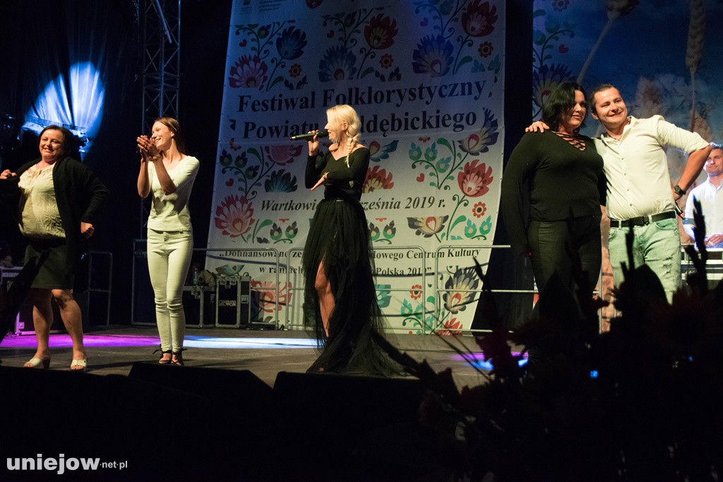 Koncert Łobuzy i Lider Dance