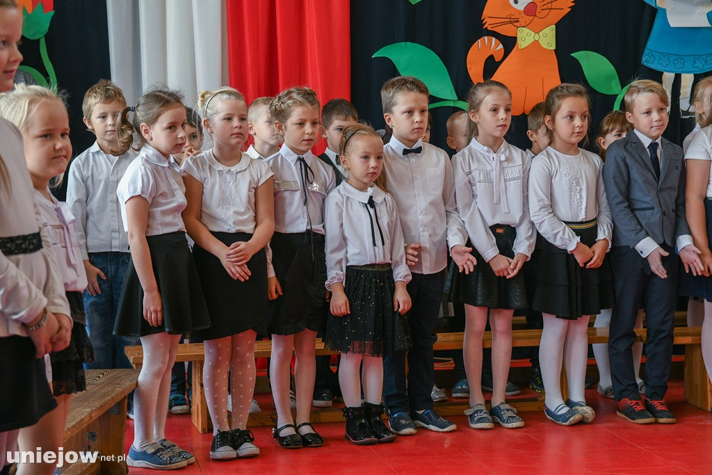 Ślubowanie pierwszoklasistów w Uniejowie