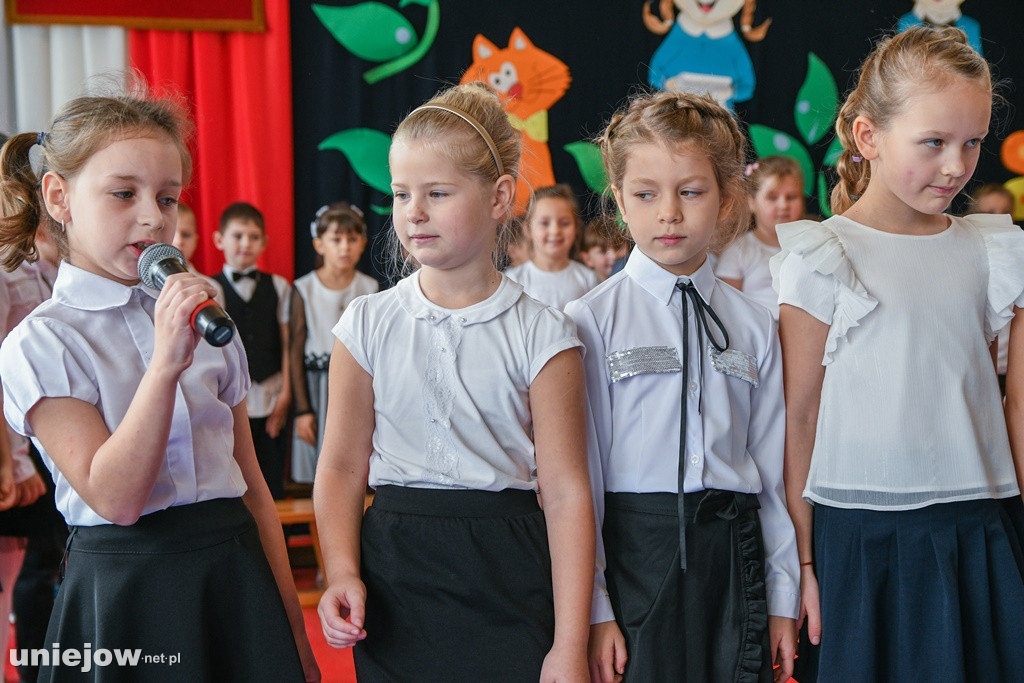 Ślubowanie pierwszoklasistów w Uniejowie