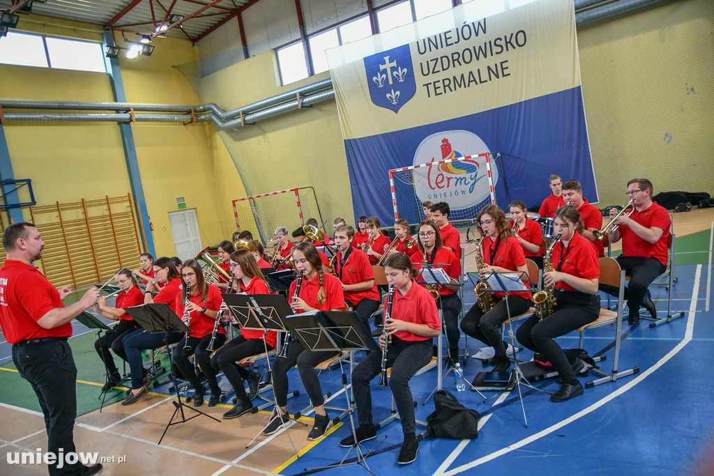 XIII Bieg do Gorących Źródeł-HALA