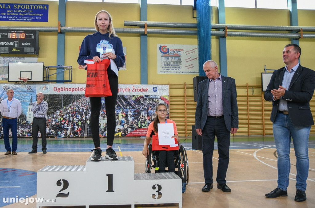 XIII Bieg do Gorących Źródeł-HALA