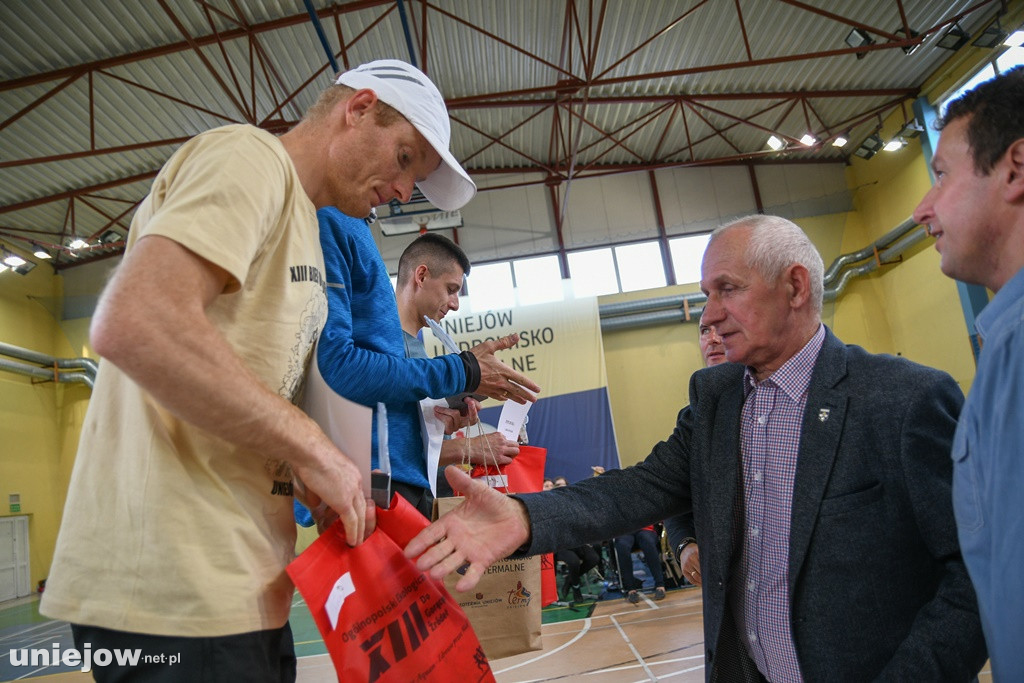 XIII Bieg do Gorących Źródeł-HALA