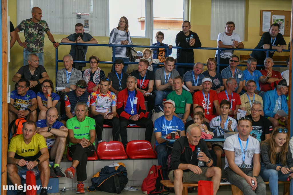 XIII Bieg do Gorących Źródeł-HALA