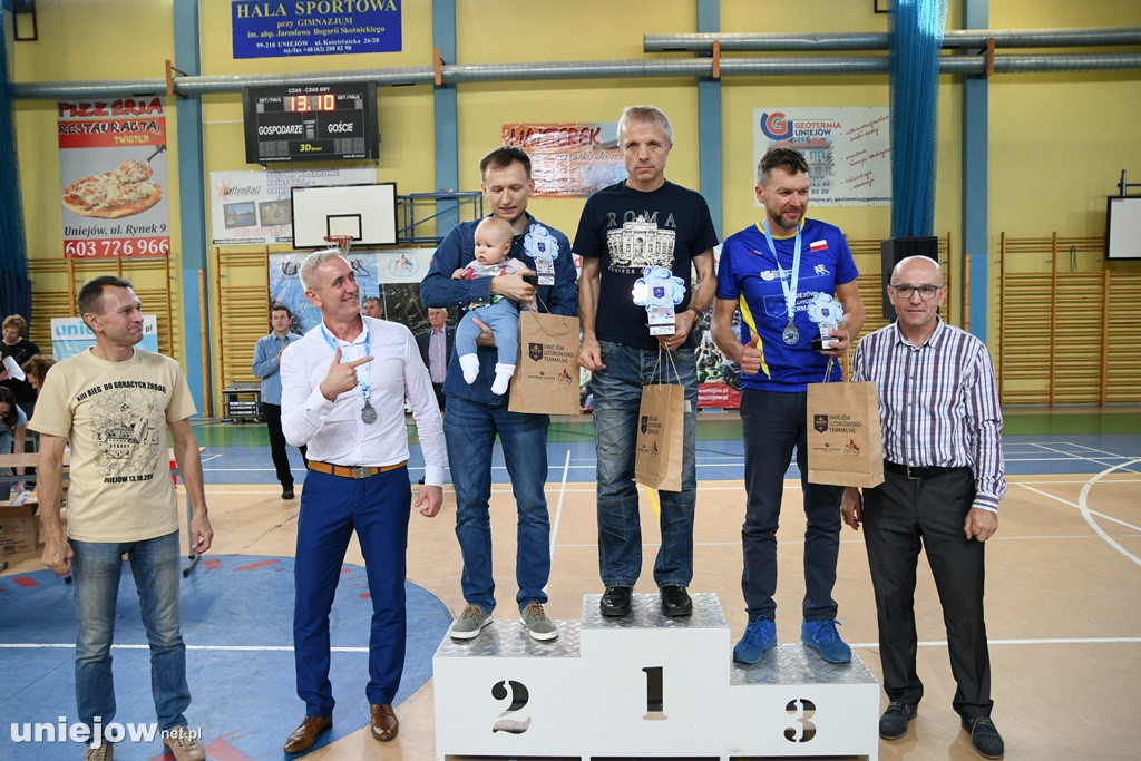 XIII Bieg do Gorących Źródeł-HALA
