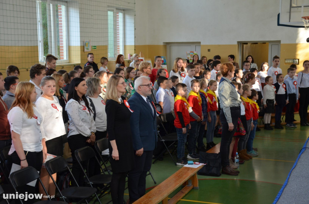 Międzyszkolny przegląd poezji i pieśni patriotycznej w Stemplewie