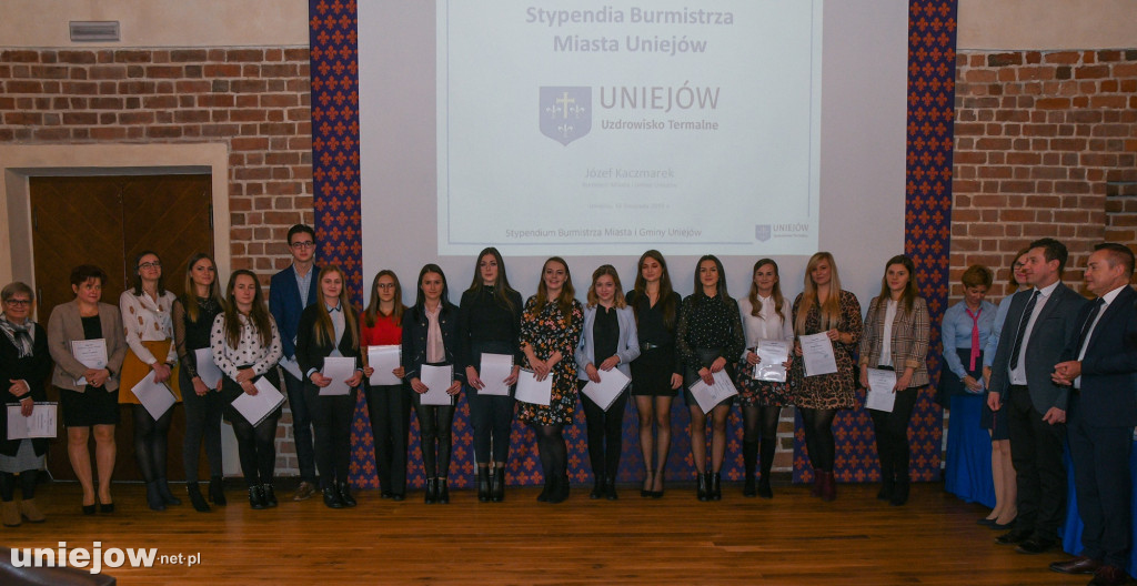 Stypendia burmistrza 2019