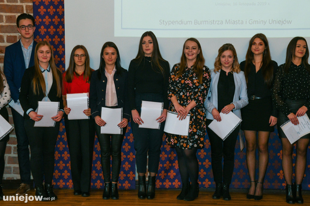 Stypendia burmistrza 2019