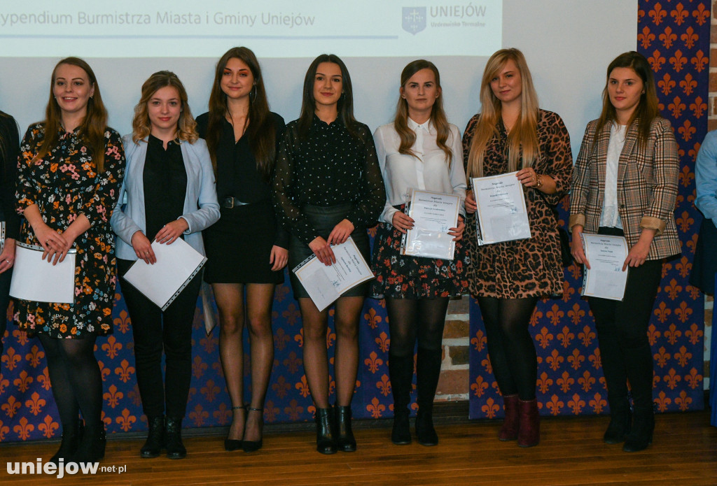 Stypendia burmistrza 2019