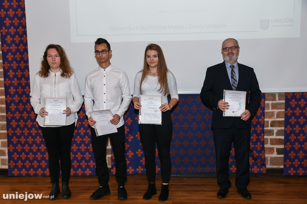 Stypendia burmistrza 2019