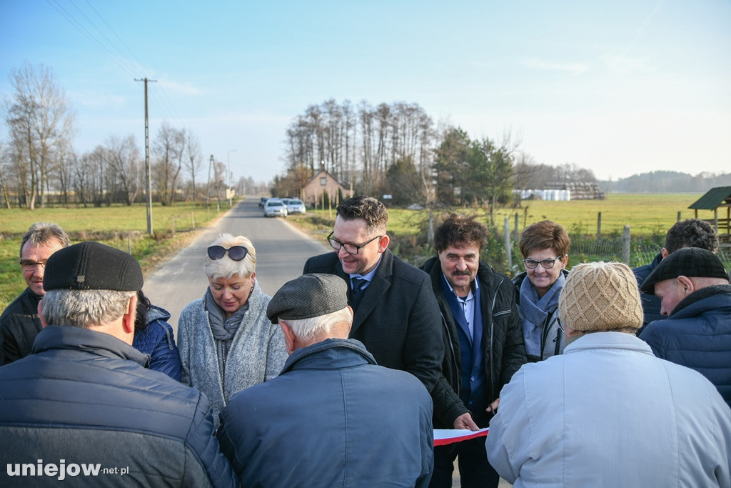 Otwarcie dróg w Ostrowsku i Kozankach