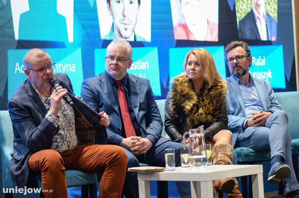 I dzień Trwa 4. Forum Inteligentnego Rozwoju