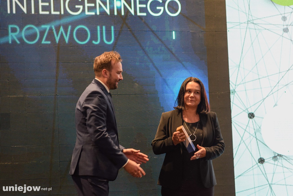 I dzień Trwa 4. Forum Inteligentnego Rozwoju
