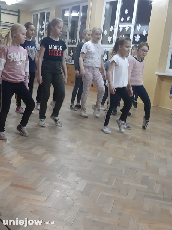 Warsztaty taneczne  w ramach Drzwi Otwartej Szkoły [FOTO]