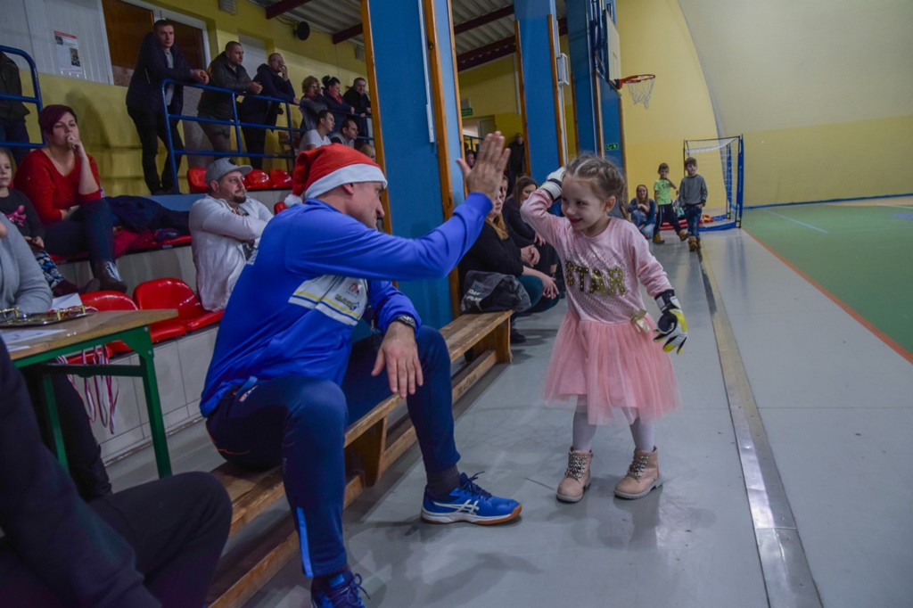 Turniej z Mikołajem Uniejskiej Akademii Futbolu