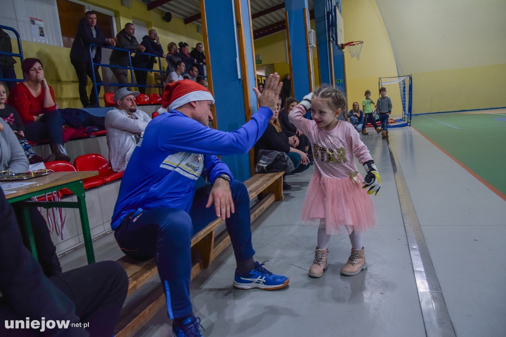 Turniej z Mikołajem Uniejskiej Akademii Futbolu