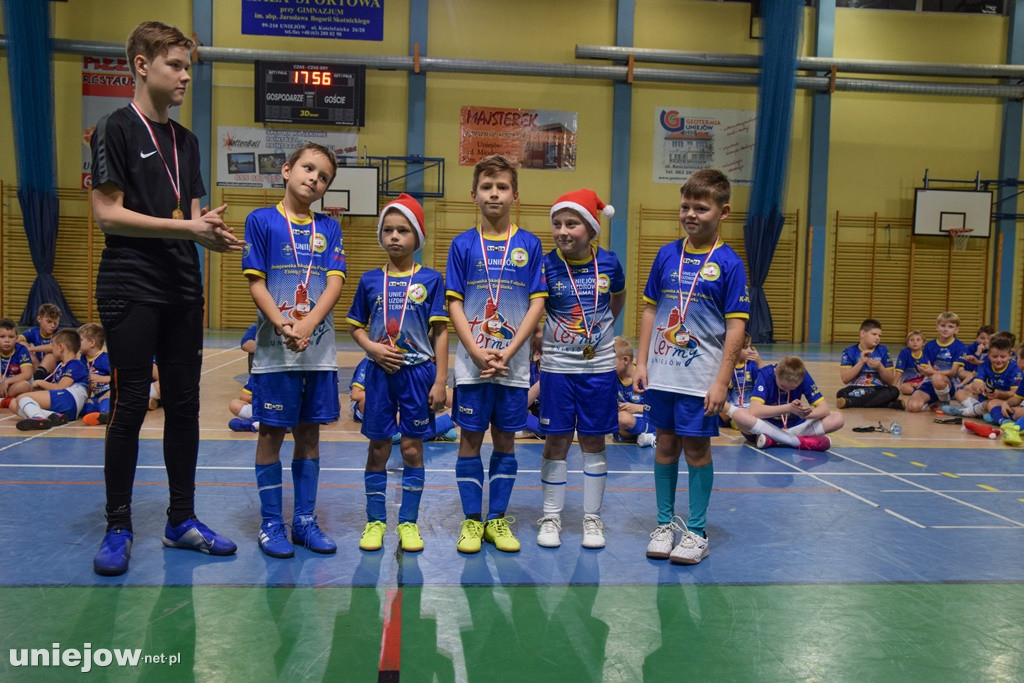 Turniej z Mikołajem Uniejskiej Akademii Futbolu