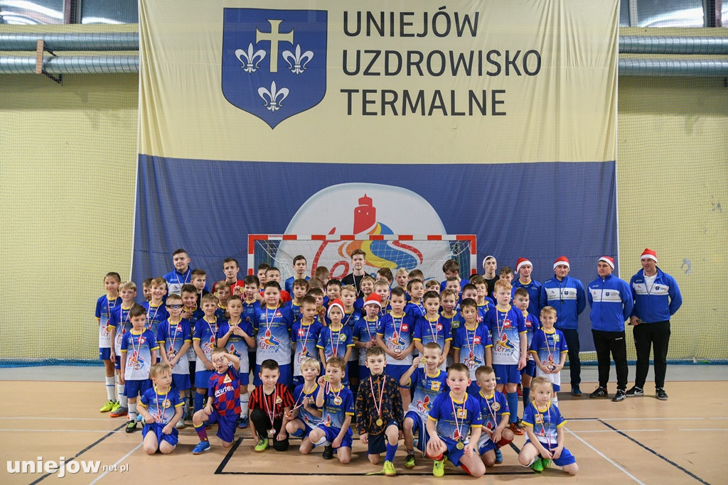 Turniej z Mikołajem Uniejskiej Akademii Futbolu