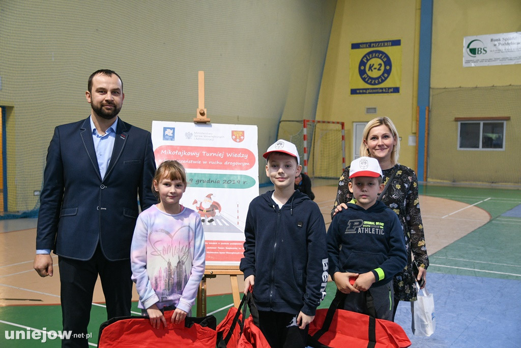 Turniej wiedzy o bezpieczeństwie w ruchu drogowym