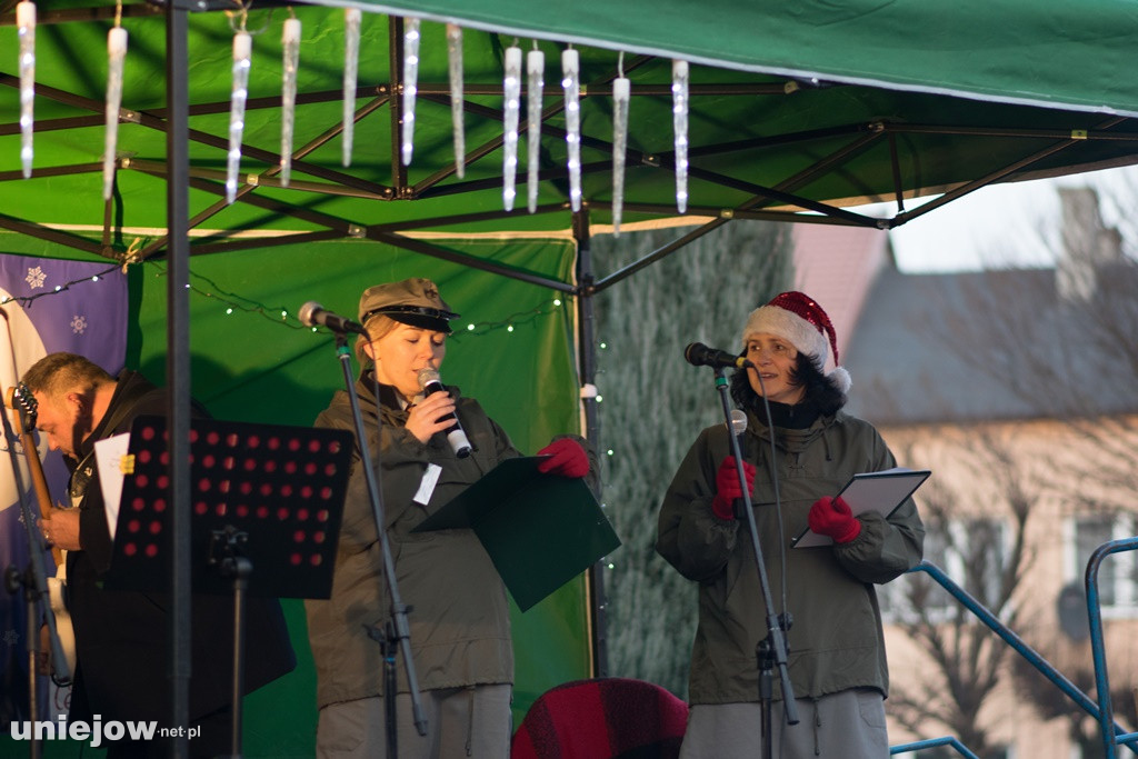 Kolędowanie z harcerzami, czyli wigilia harcersko-miejska w Uniejowie