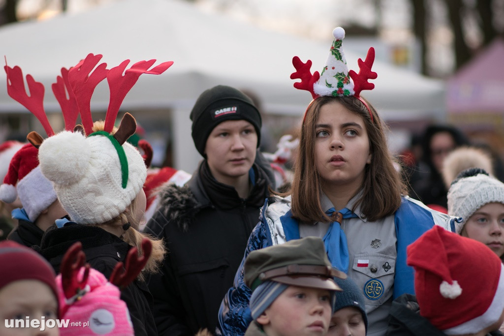 Kolędowanie z harcerzami, czyli wigilia harcersko-miejska w Uniejowie