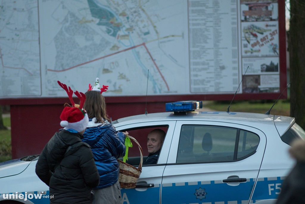 Kolędowanie z harcerzami, czyli wigilia harcersko-miejska w Uniejowie