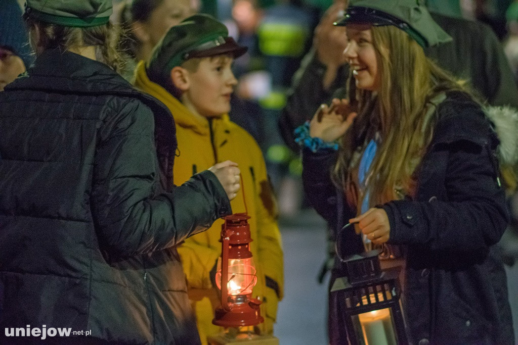 Kolędowanie z harcerzami, czyli wigilia harcersko-miejska w Uniejowie