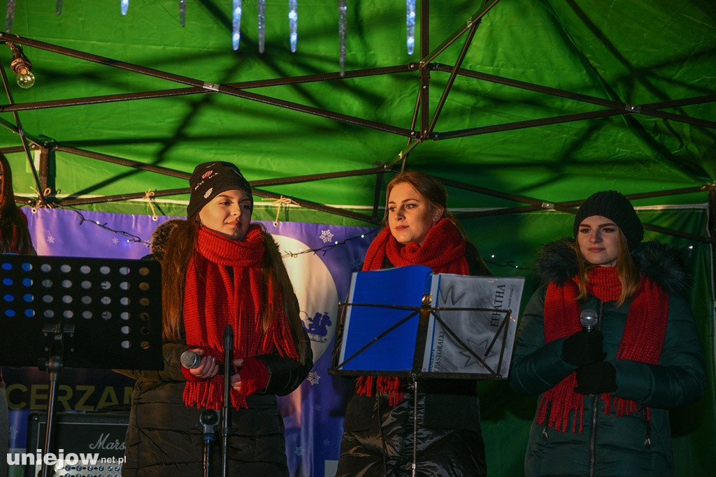 Kolędowanie z harcerzami, czyli wigilia harcersko-miejska w Uniejowie