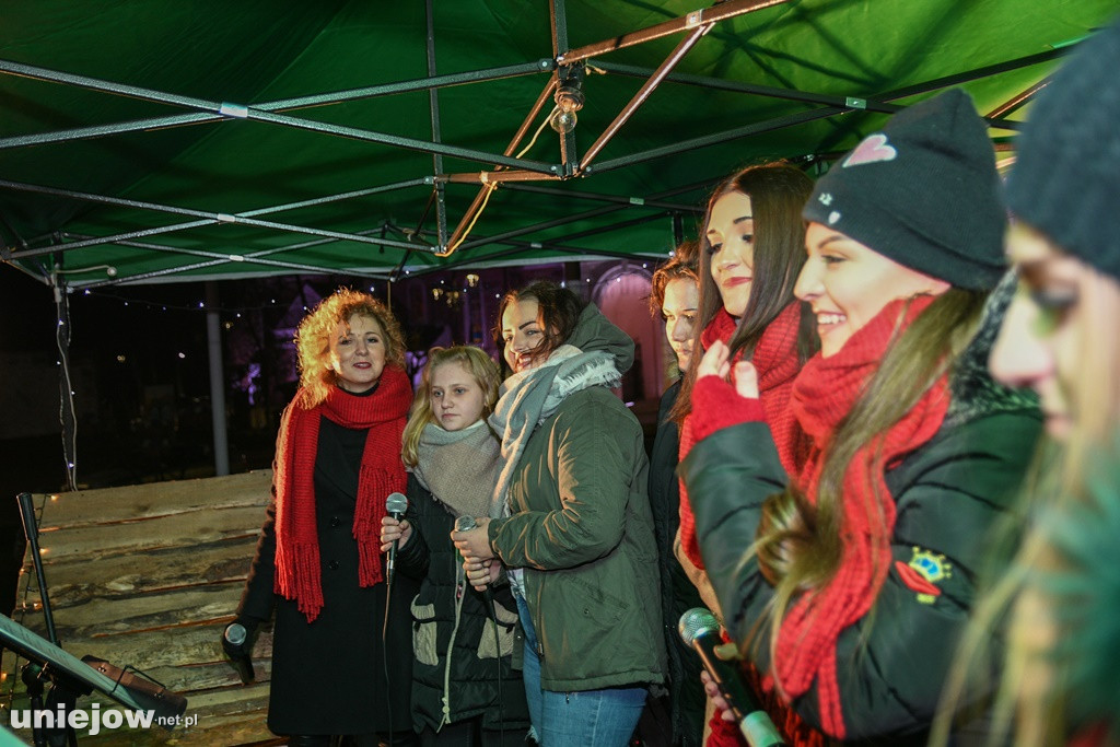 Kolędowanie z harcerzami, czyli wigilia harcersko-miejska w Uniejowie