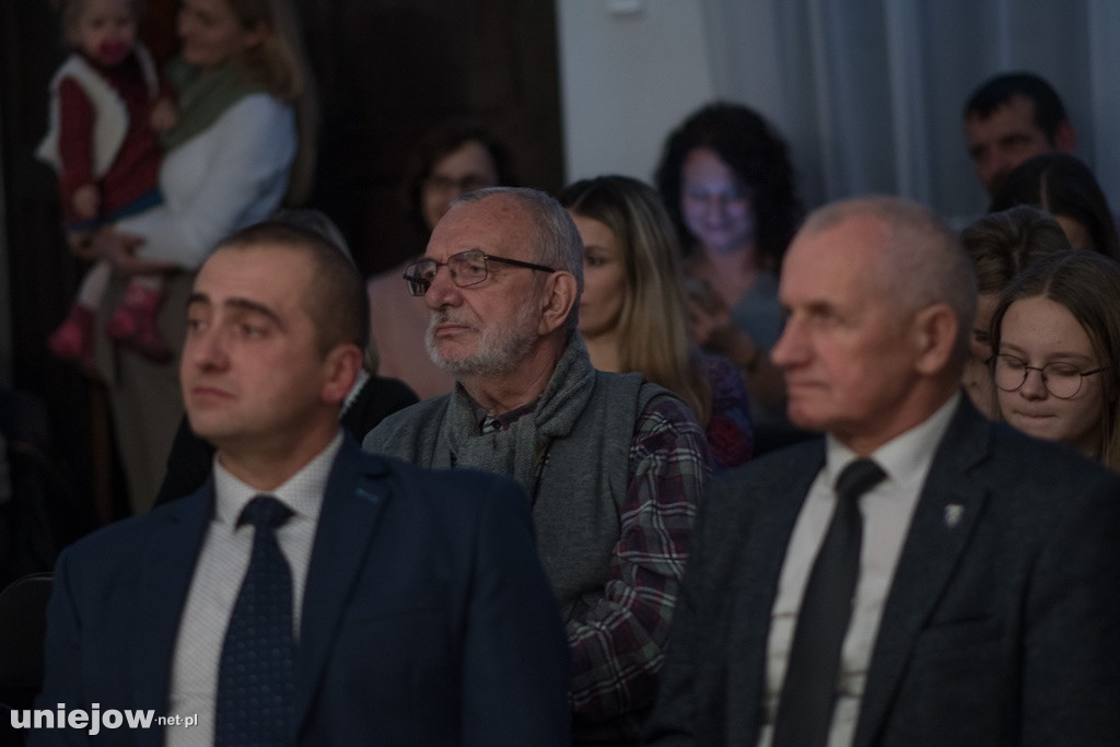 Świąteczny koncert z Szkole Muzycznej w Uniejowie [ZDJĘCIA]