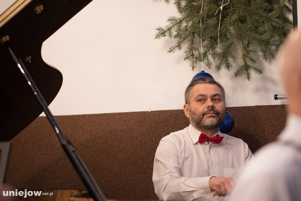Świąteczny koncert z Szkole Muzycznej w Uniejowie [ZDJĘCIA]