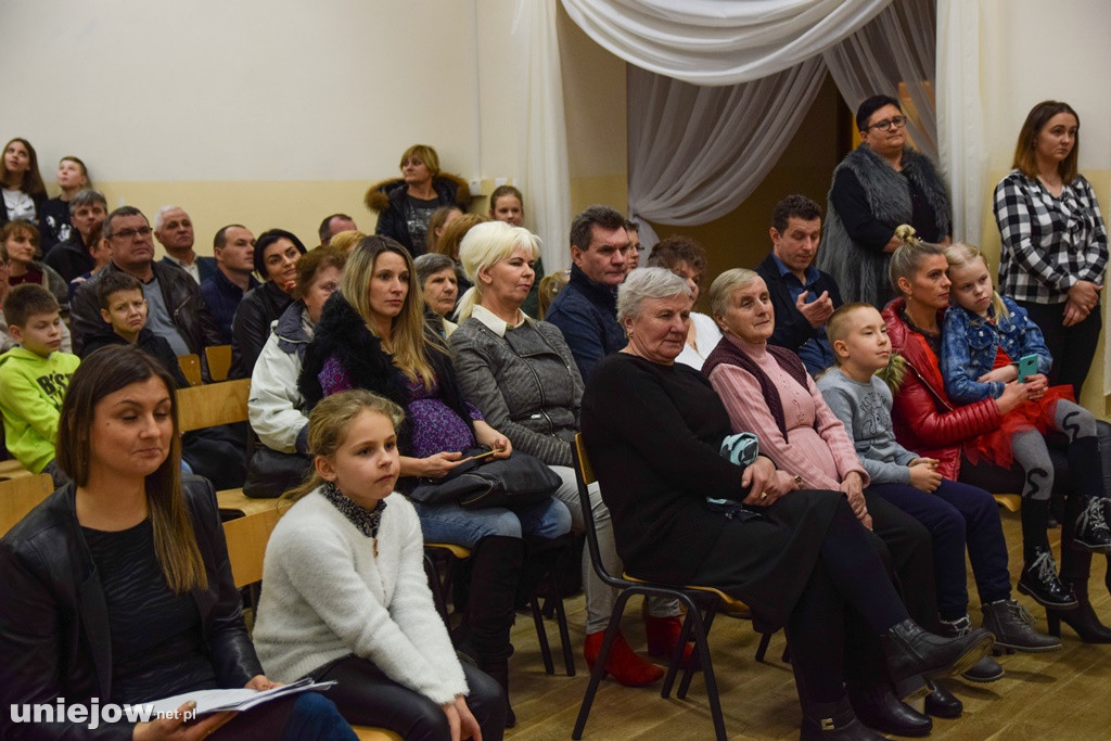 Jasełka dla dziadków w Wilamowie
