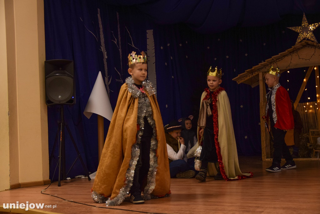 Jasełka dla dziadków w Wilamowie