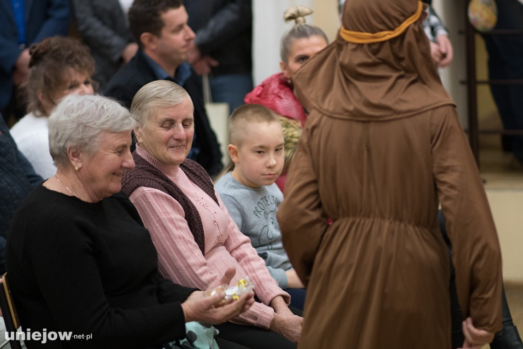 Jasełka dla dziadków w Wilamowie