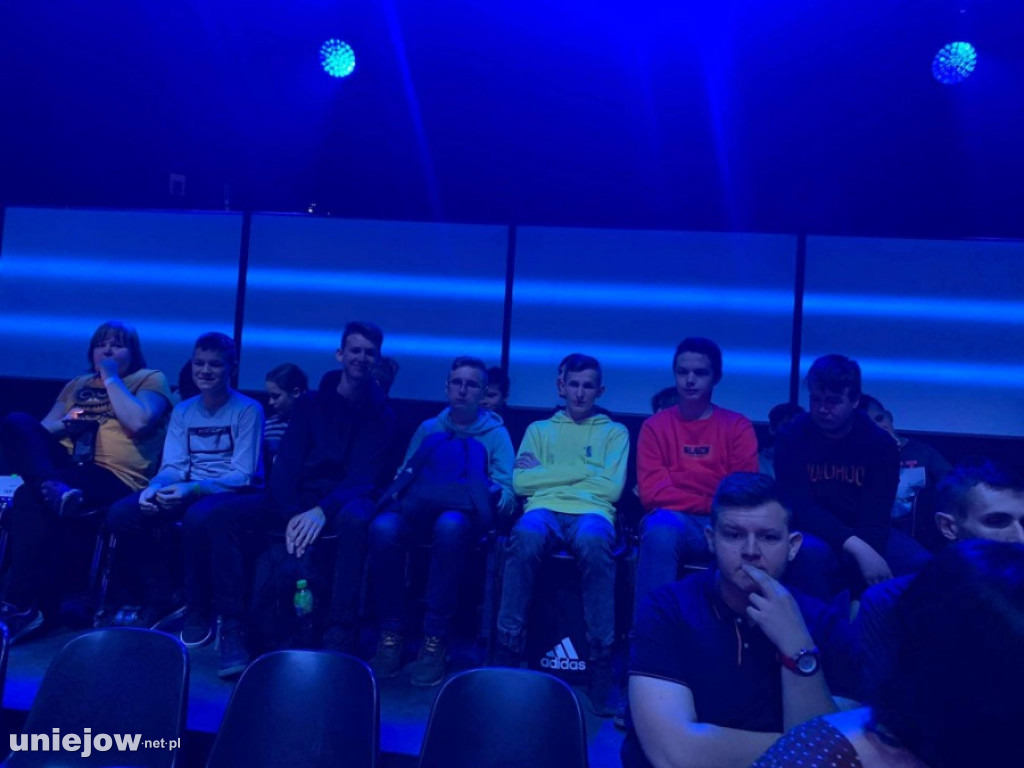 Uczniowie z Wilamowa na planie Dance, Dance, Dance