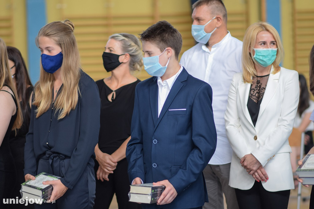 Zakończenie roku szkolnego w Uniejowie [FOTO]