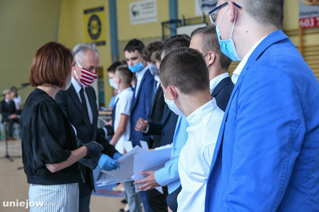 Zakończenie roku szkolnego w Uniejowie [FOTO]