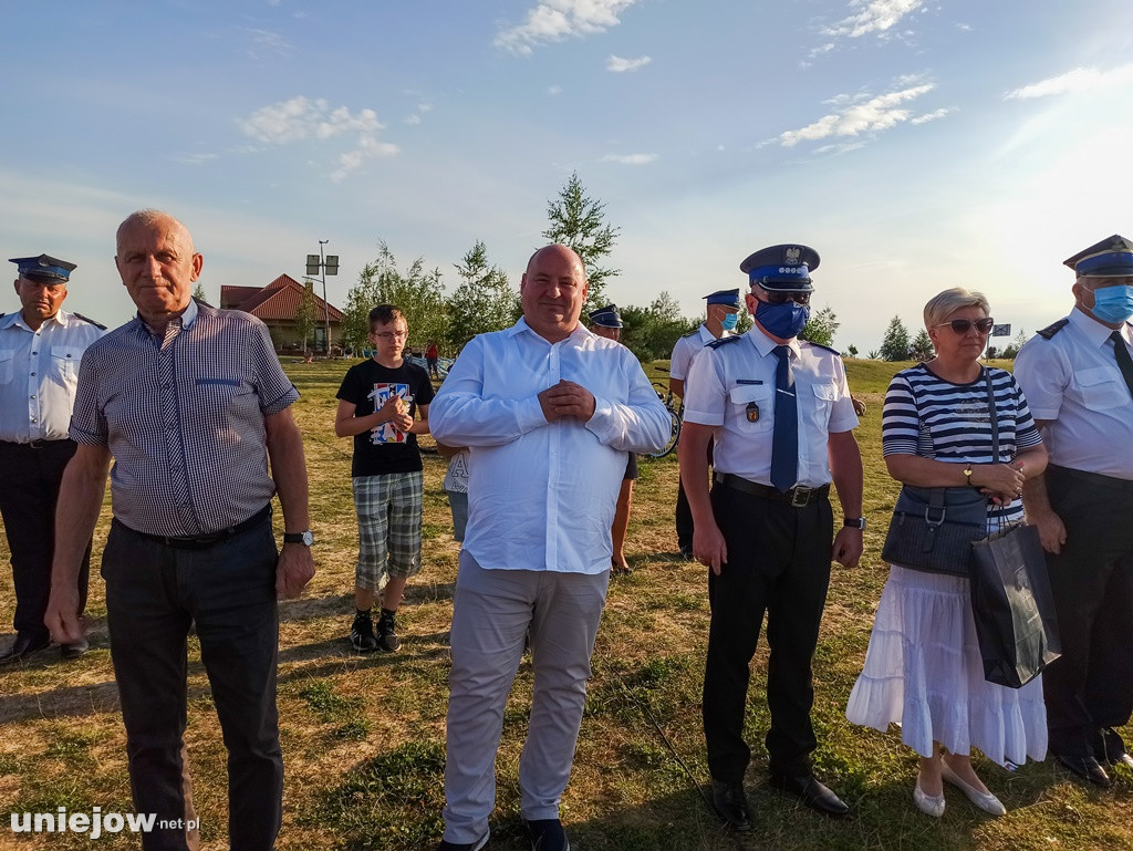 Strażacy z Uniejowa poświęcili swoją łódź - Helenkę