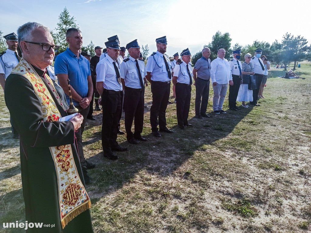 Strażacy z Uniejowa poświęcili swoją łódź - Helenkę
