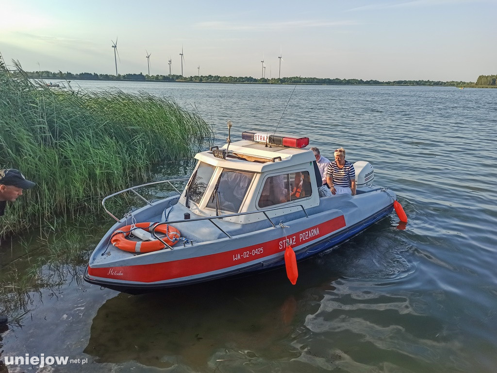 Strażacy z Uniejowa poświęcili swoją łódź - Helenkę