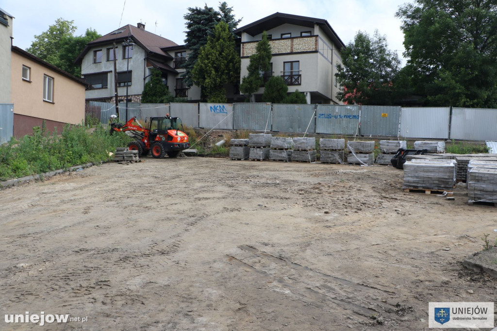 Skwer przy ul. Tureckiej coraz ładniejszy