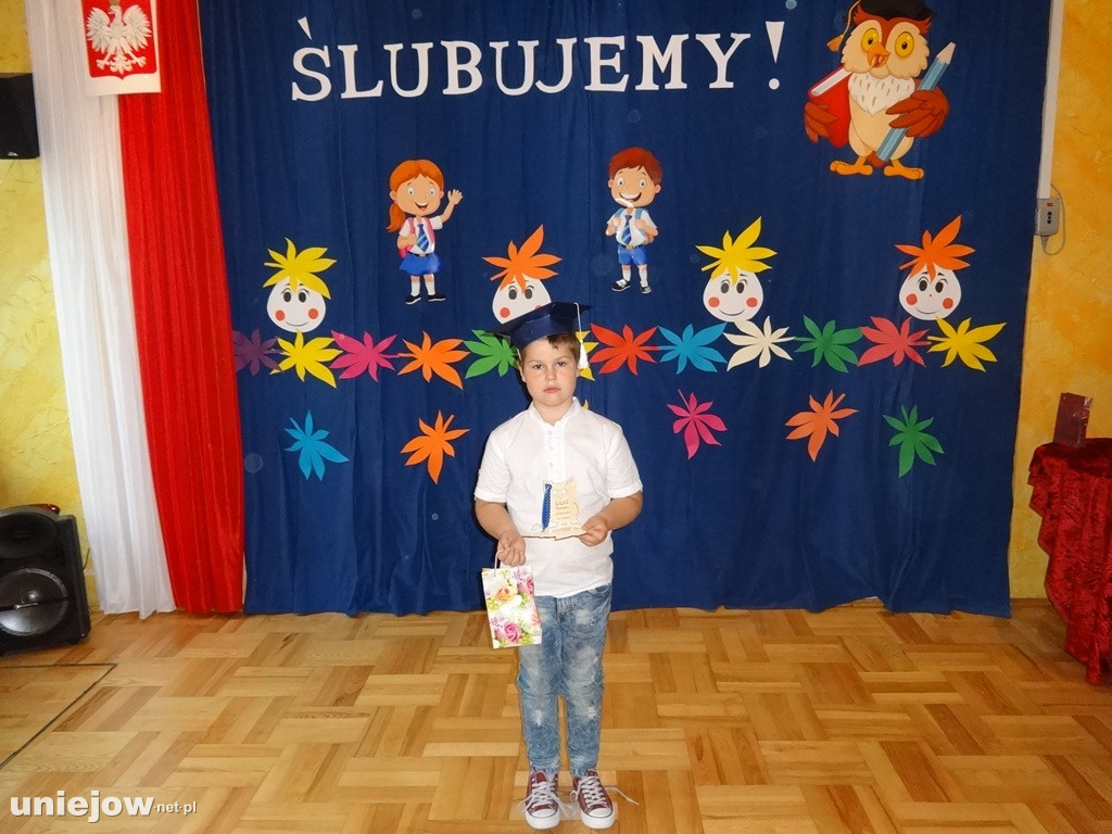 Ślubowanie pierwszoklasistów w Wieleninie