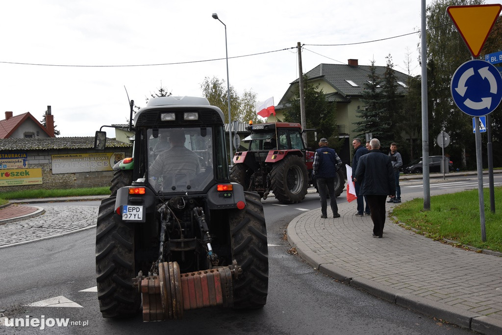 Rolnicy protestują również w Uniejowie