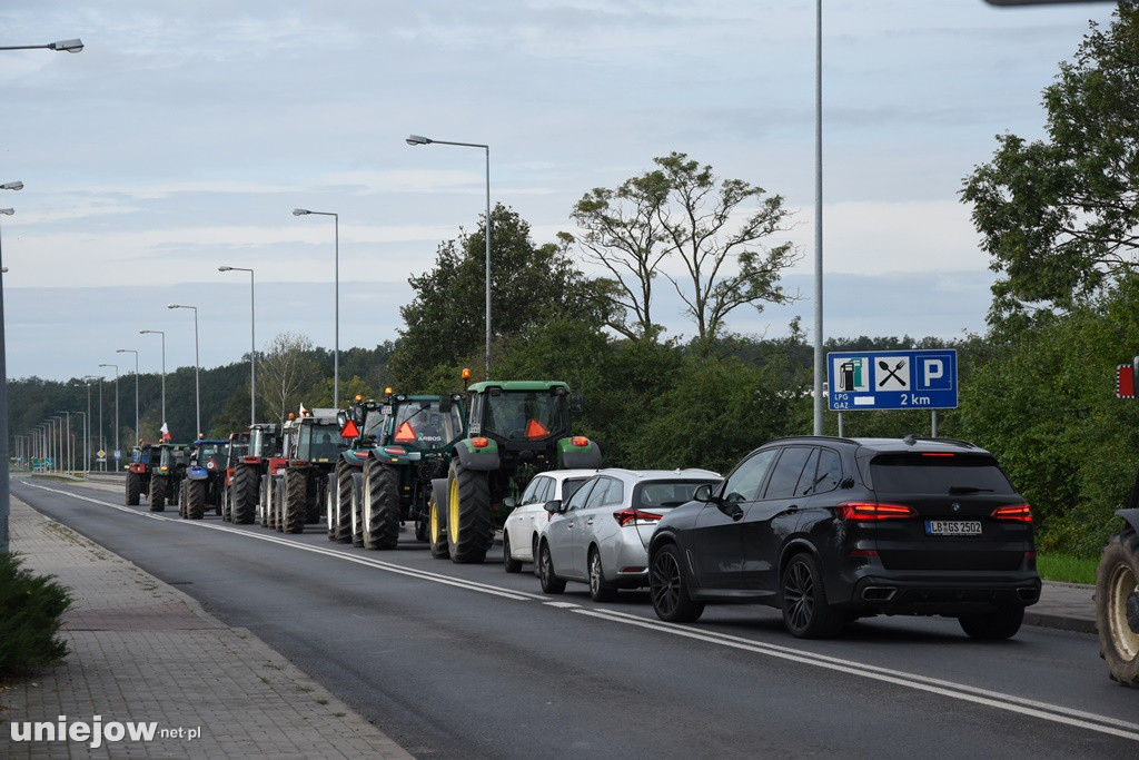 Rolnicy protestują również w Uniejowie