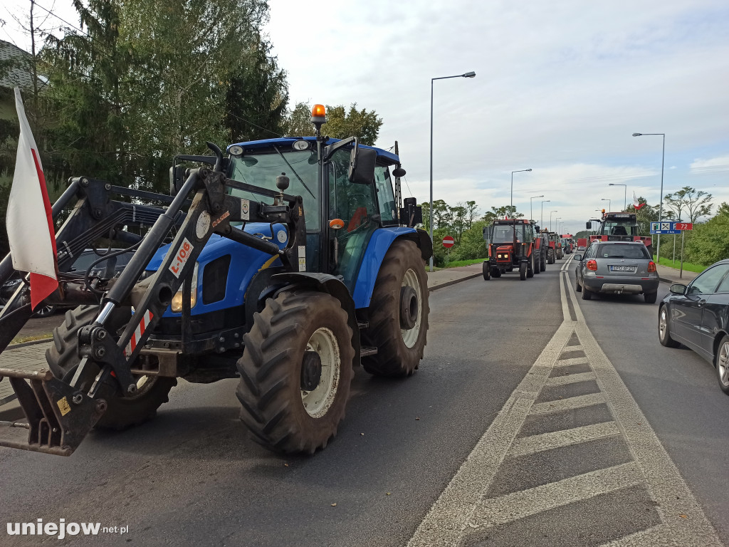 Rolnicy protestują również w Uniejowie