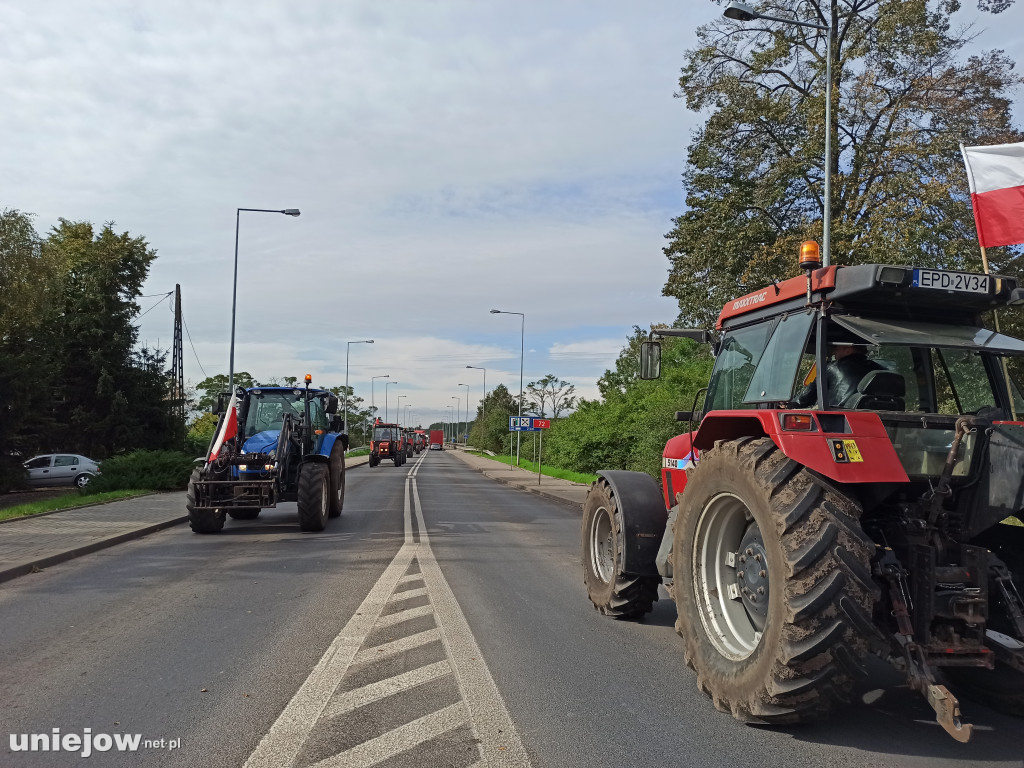 Rolnicy protestują również w Uniejowie