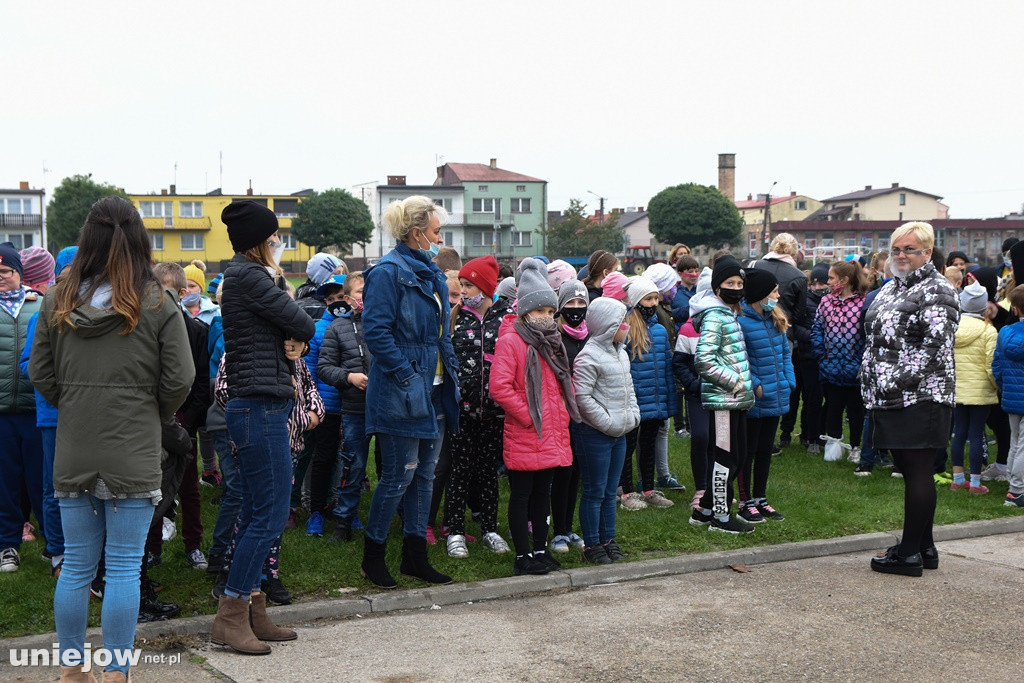 Próbna ewakuacja szkoły w Uniejowie