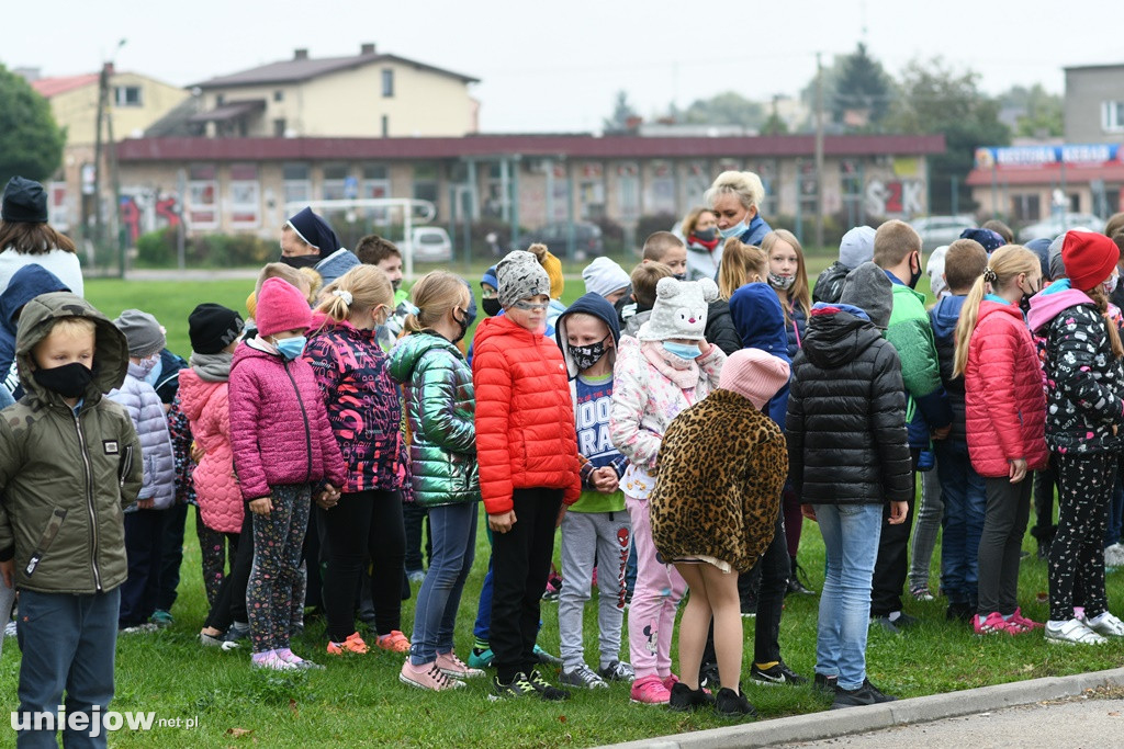 Próbna ewakuacja szkoły w Uniejowie