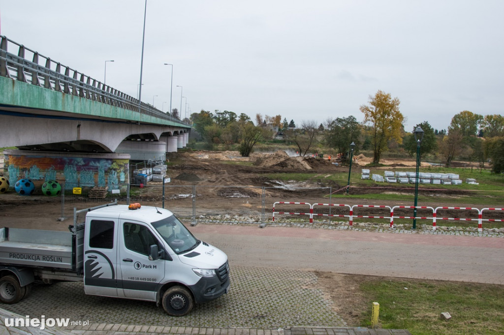 Powstają uniejowskie bulwary