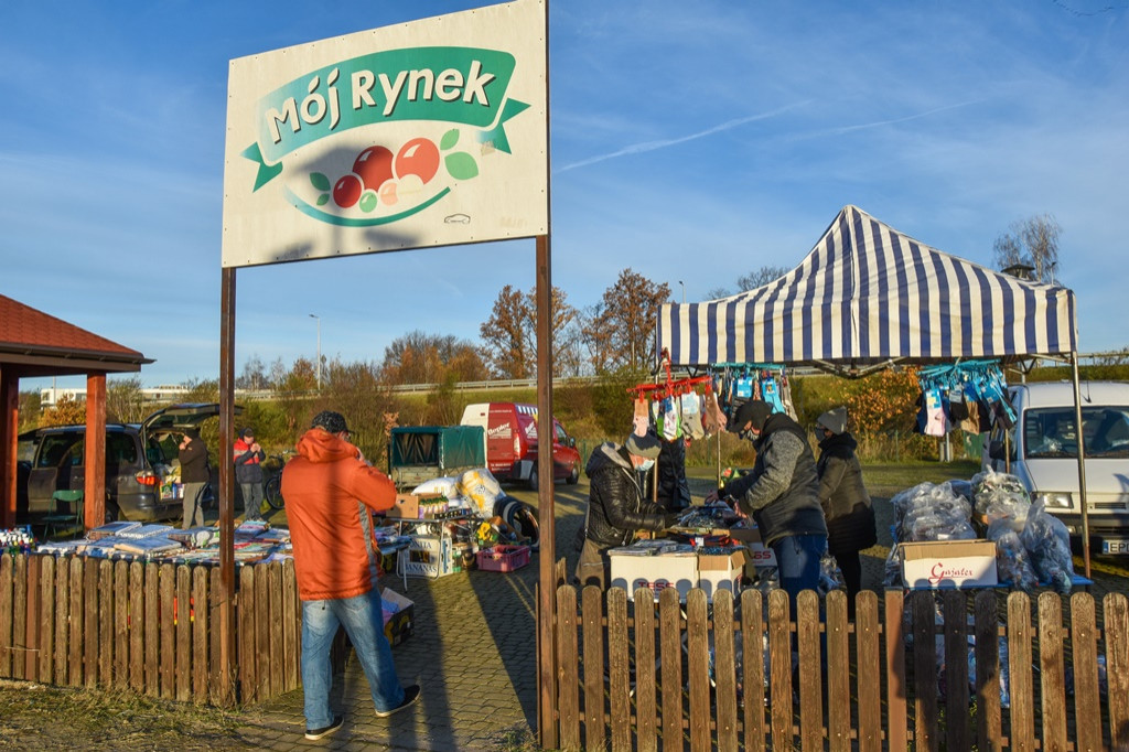 Dzień targowy w Uniejowie w nowym miejscu